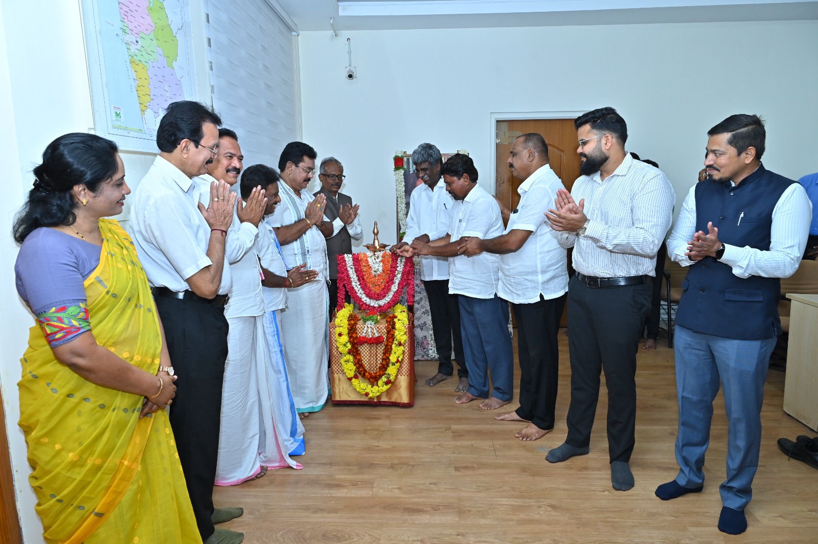 ಜಕಣಾಚಾರಿಯವರ ಶಿಲ್ಪಕಲಾ ಕುಶಲತೆ ಜಗತ್ತಿನೆಲ್ಲೆಡೆ ಇಂದಿಗೂ ಜೀವಂತ : ಸಂಸದ ಕೋಟ ಶ್ರೀನಿವಾಸ ಪೂಜಾರಿ ಜಕಣಾಚಾರಿಯವರ ಶಿಲ್ಪಕಲಾ ಕುಶಲತೆ ಜಗತ್ತಿನೆಲ್ಲೆಡೆ ಇಂದಿಗೂ ಜೀವಂತ : ಸಂಸದ ಕೋಟ ಶ್ರೀನಿವಾಸ ಪೂಜಾರಿ